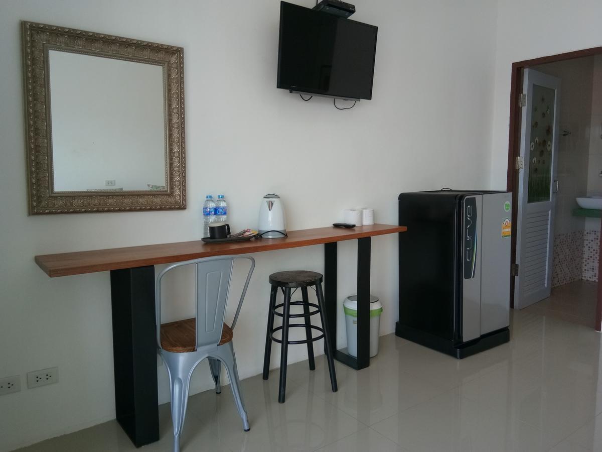 The Wang Apartment Chalong Exterior photo